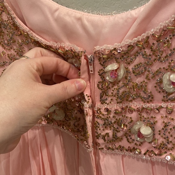 Beautiful Handmade Vintage Princess Cut Dress with Flower Beading - Picture 11 of 13